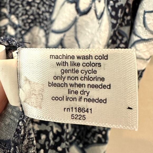 LANE BRYANT | Blue White Floral Blouse Boho Short Sleeve Lace Trim Top | Size 18 - Picture 7 of 7